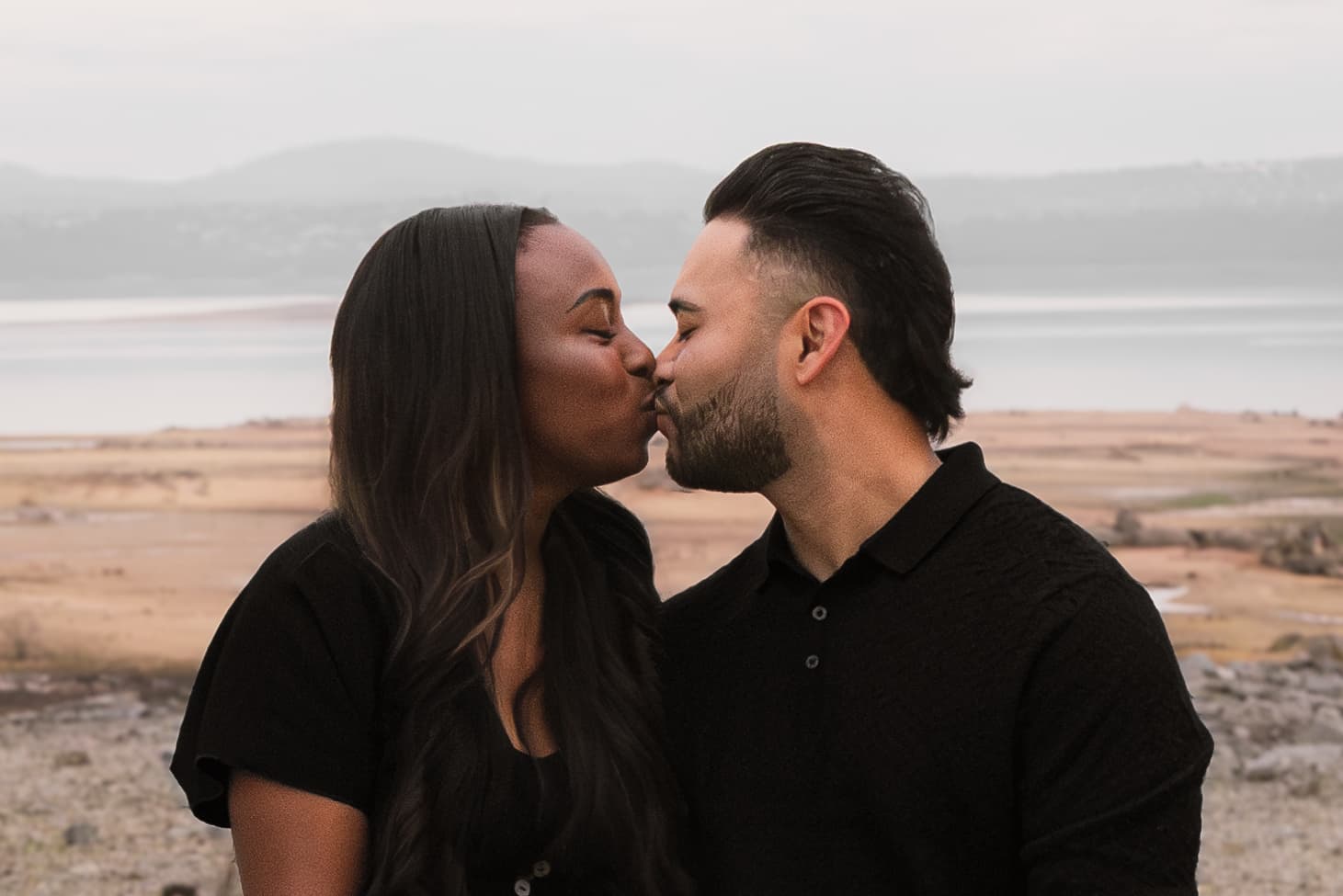 Family together, relaxed session